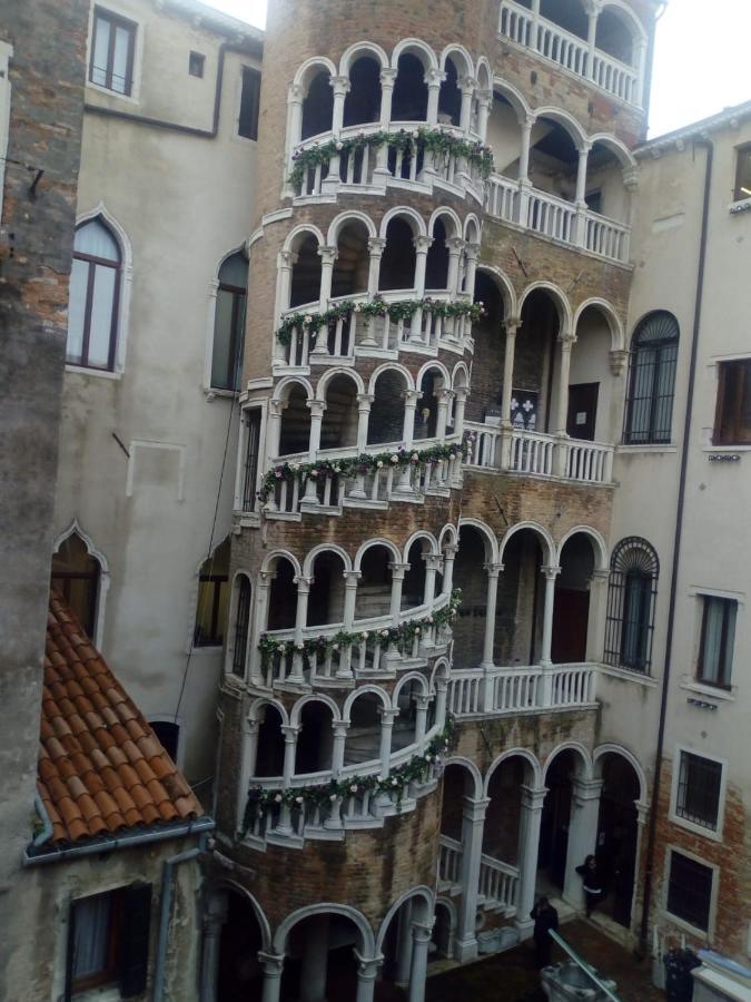 Luna Di Miele Apartment Venice Exterior photo